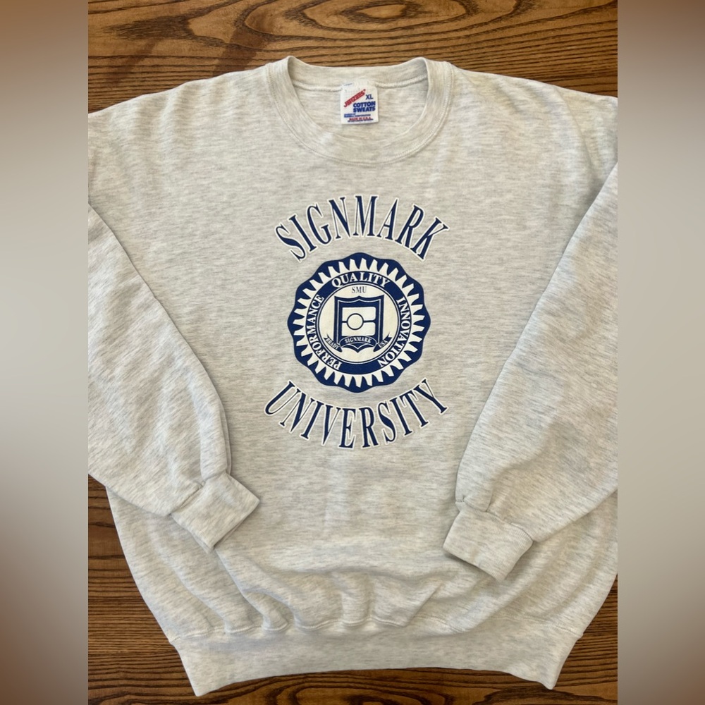 Vintage 90s‎ Signmark University Spell Out Crest Crewneck Sweatshirt